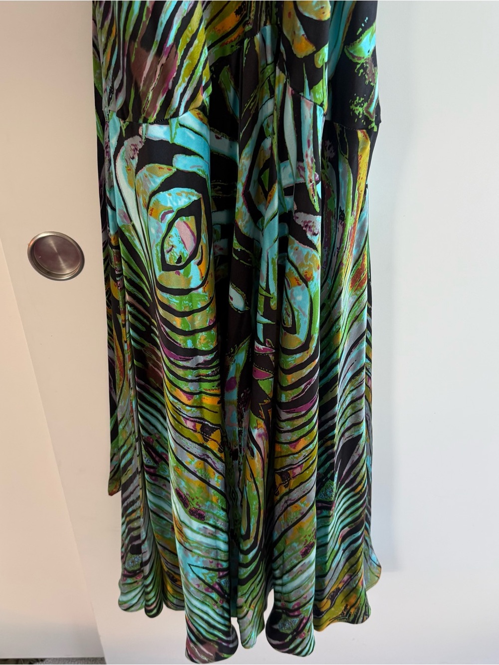 Vintage 100% silk Multicolor Halter open back Maxi Dress - Picture 3 of 9